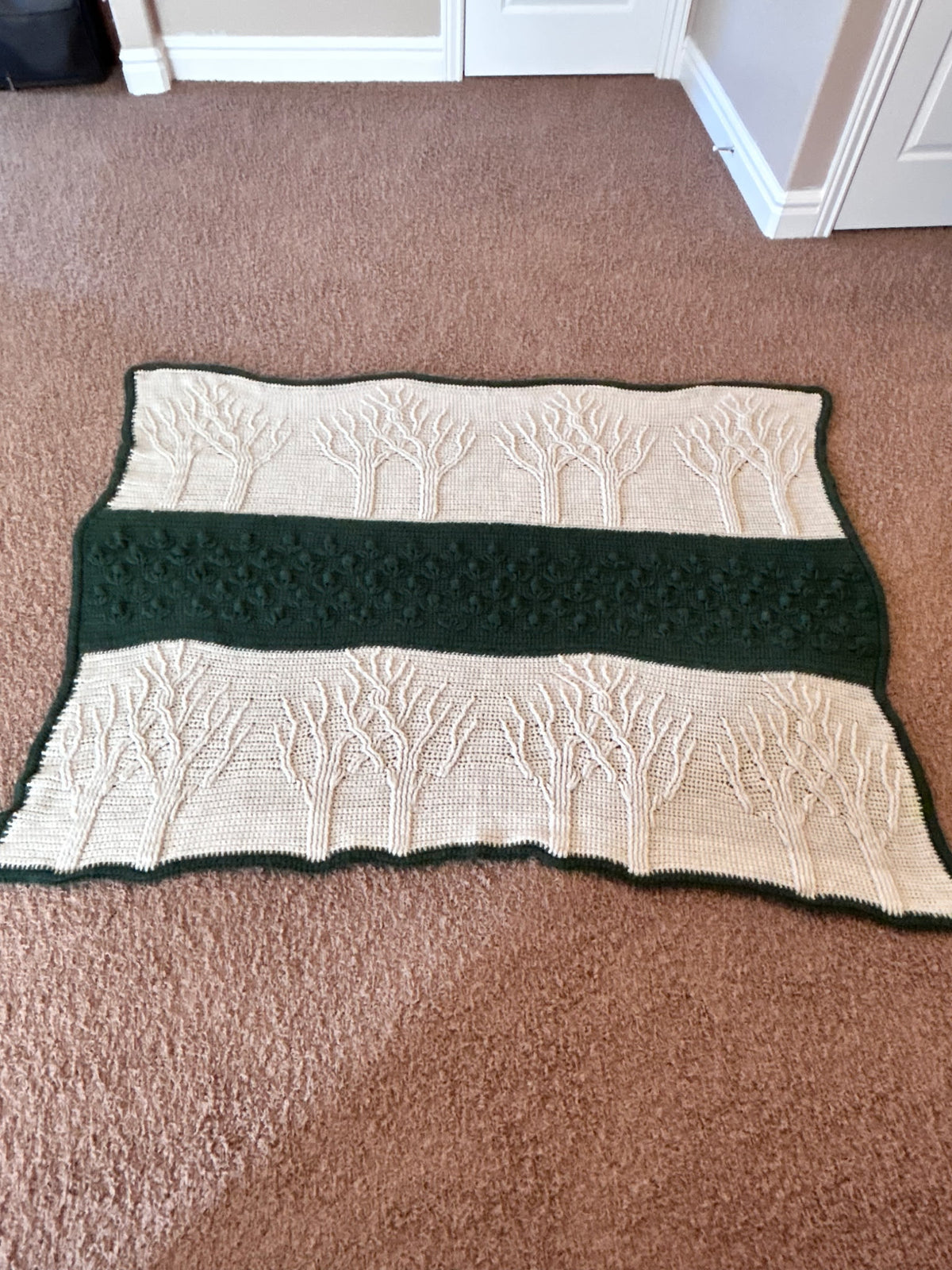 White & Dark Green Forest Blanket